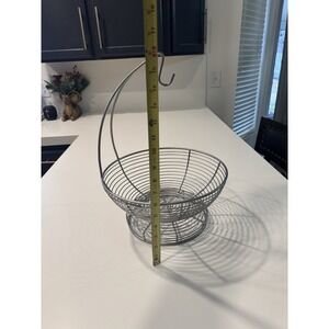 Metal 1-Tier Wire Fruit Basket with Banana Hanger